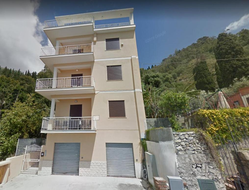 דירות טאורמינה La Baia Dei Delfini מראה חיצוני תמונה